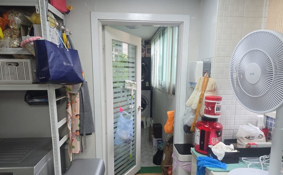 중랑구 묵동 신내대림아파트 주방 터닝도어 교체 전