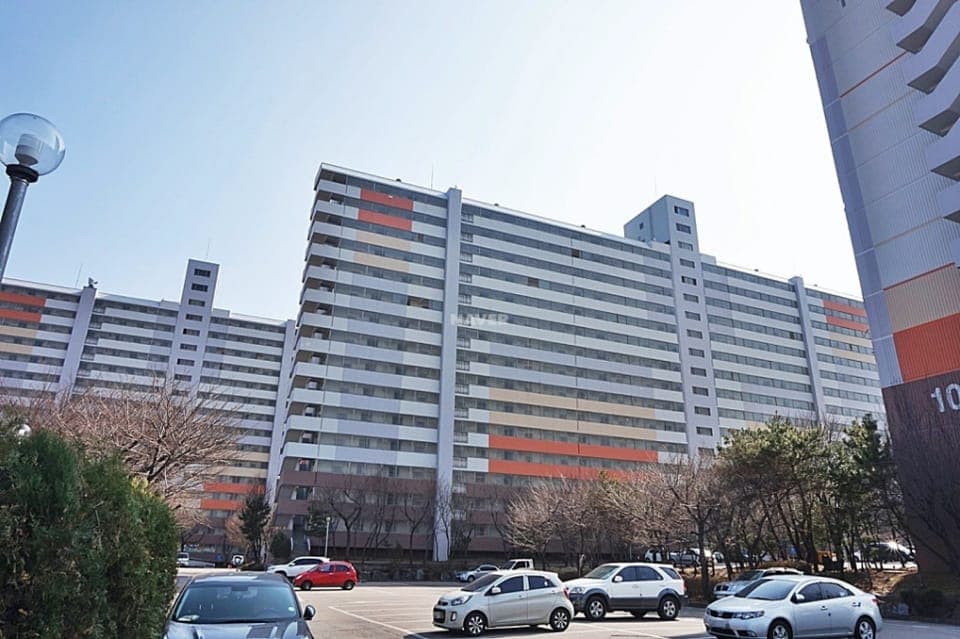 화성 발산리 동남훼미리 25평 샷시 교체 — 거주 중 시공 사례