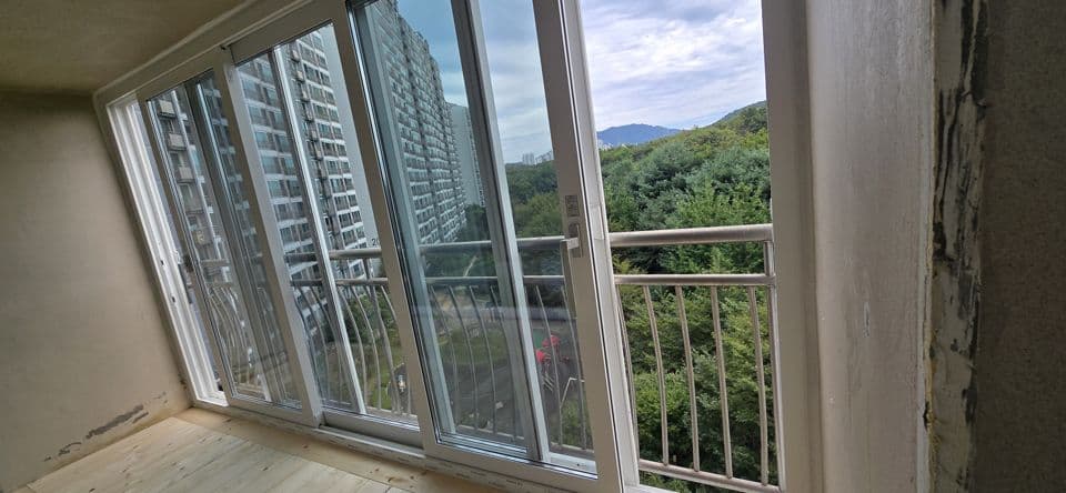 용인 초원마을성원상떼빌2차 38평 샷시 교체 — 엘리베이터 보양과 사용료