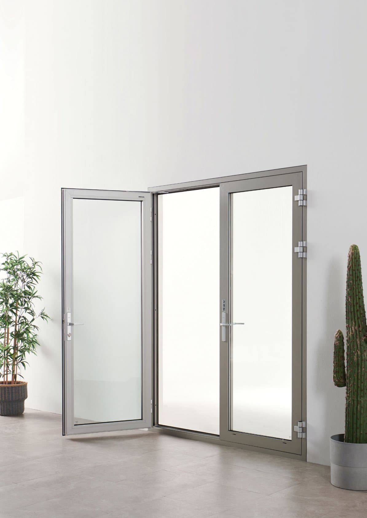 75 DOOR 75 DOOR
