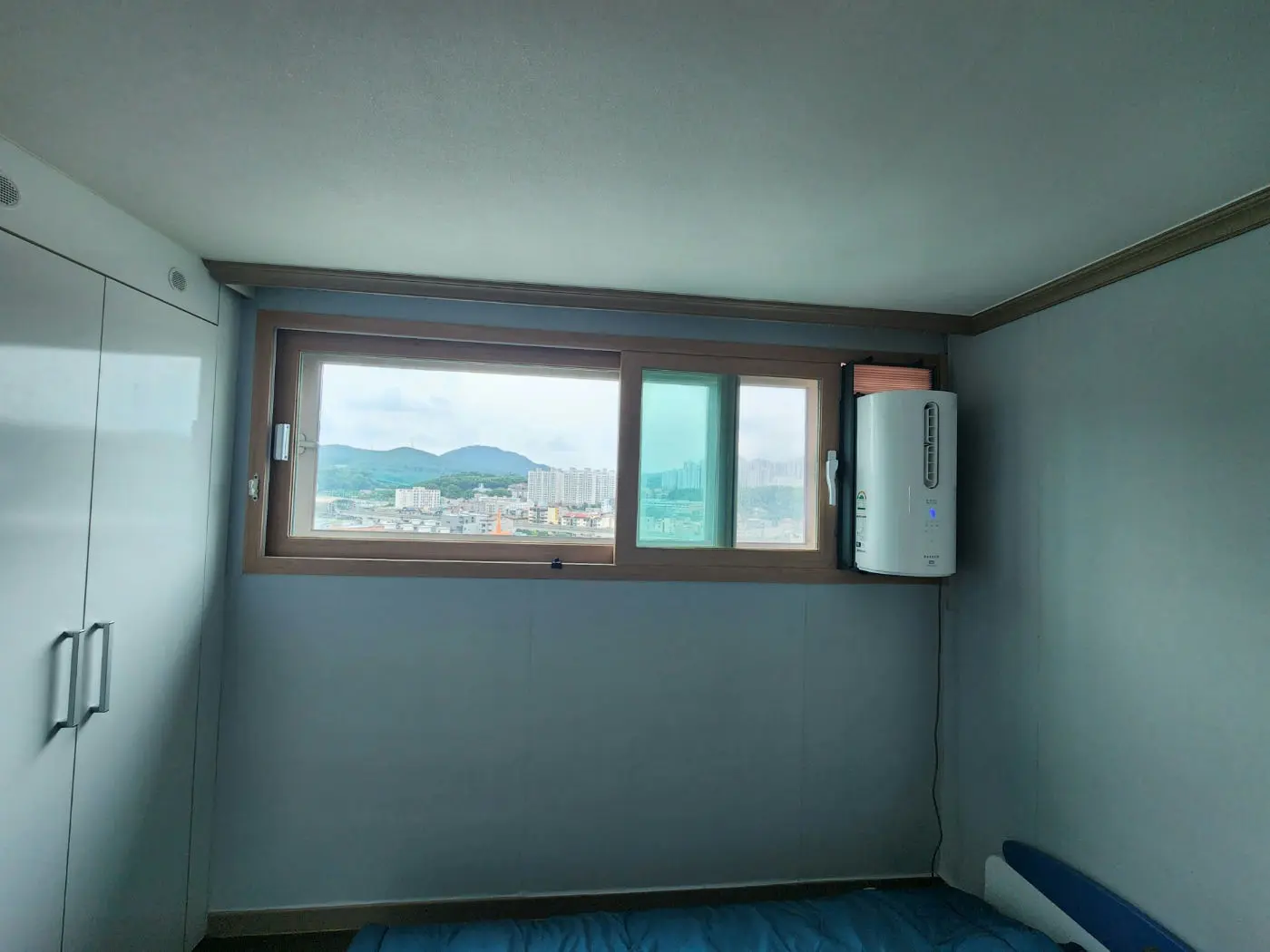 용인시 처인구 김량장동 삼환나우빌 작은방 창호 교체 전